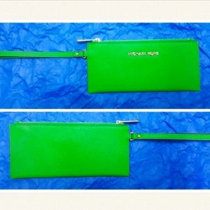 Michael Kors Wristlet